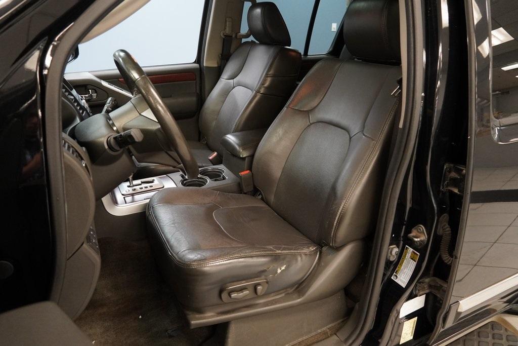 Thumbnail image of 2012 Nissan Pathfinder at Serpentini Chevrolet of Strongsville