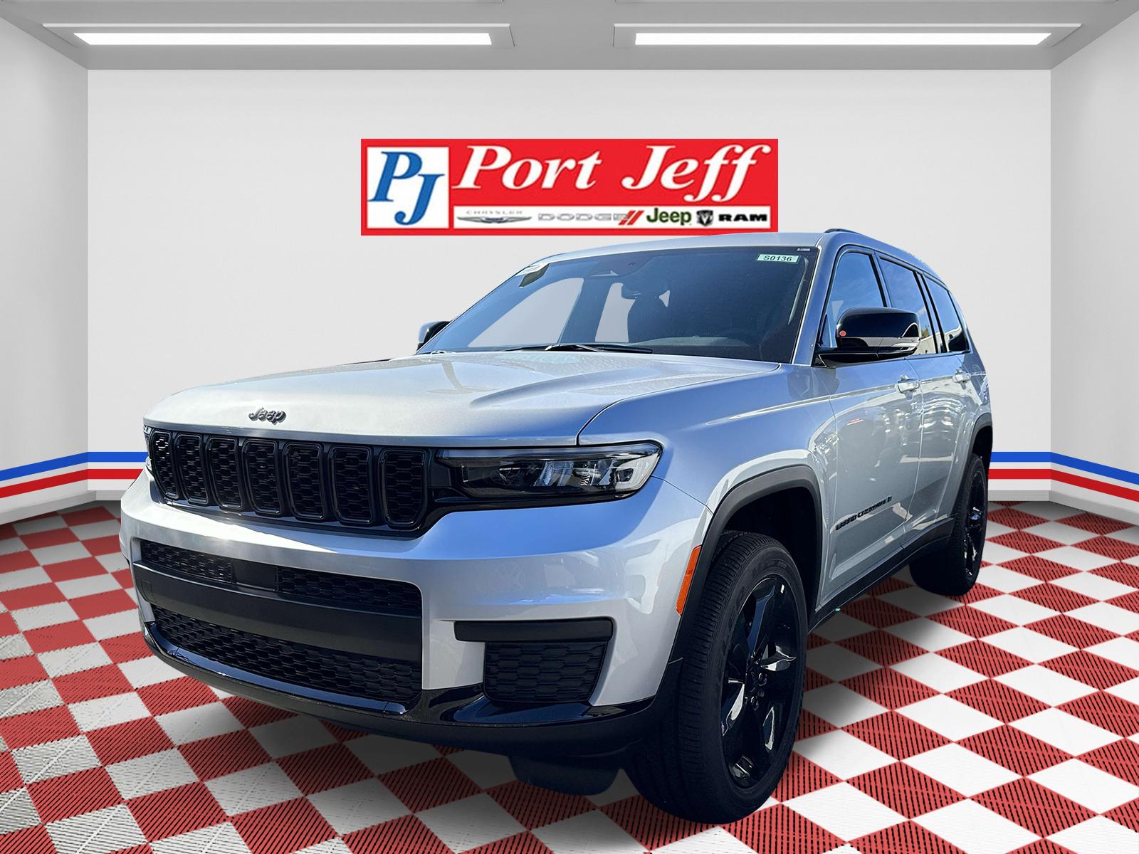 Thumbnail image of 2025 Jeep Grand Cherokee L at Port Jeff Chrysler Jeep Inc