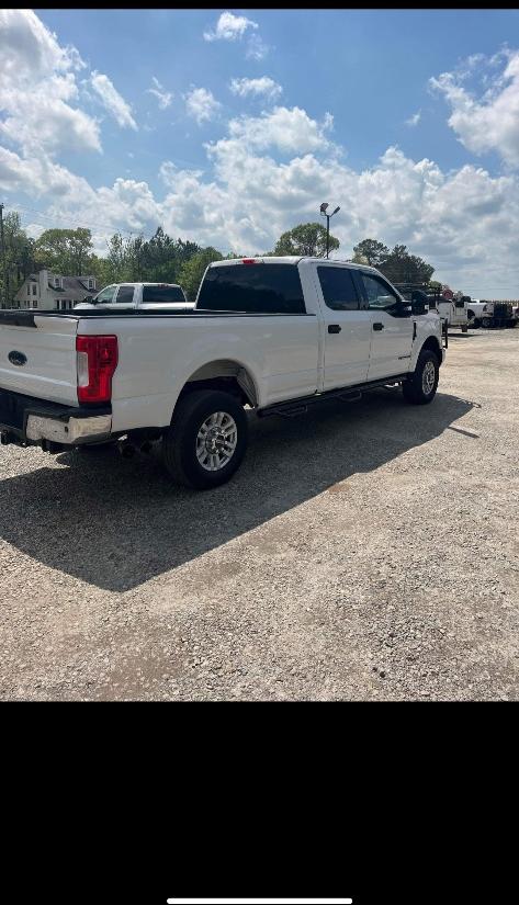 Thumbnail image of 2017 Ford F-250 Super Duty at Truck Kings Auto Sales Inc.