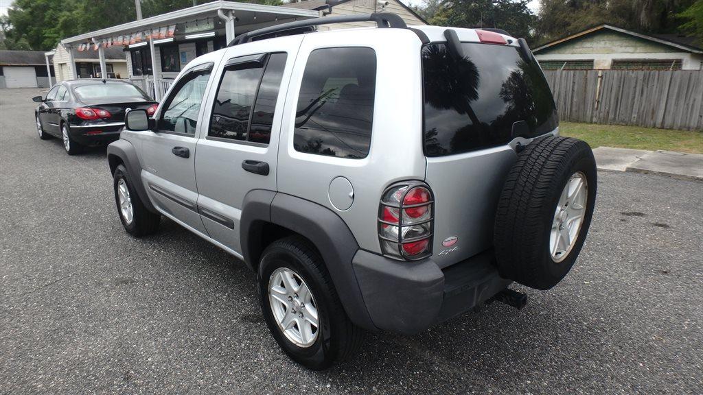 Thumbnail image of 2004 Jeep Liberty at 123 Auto LLC