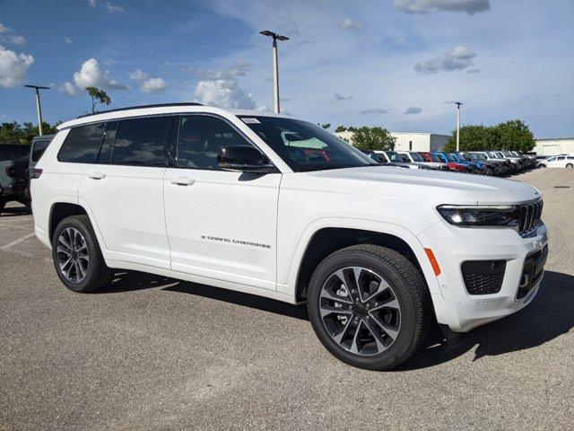 Thumbnail image of 2024 Jeep Grand Cherokee L at GaleanaChryslerJeepDodgeRam of Fort  Myers, FL
