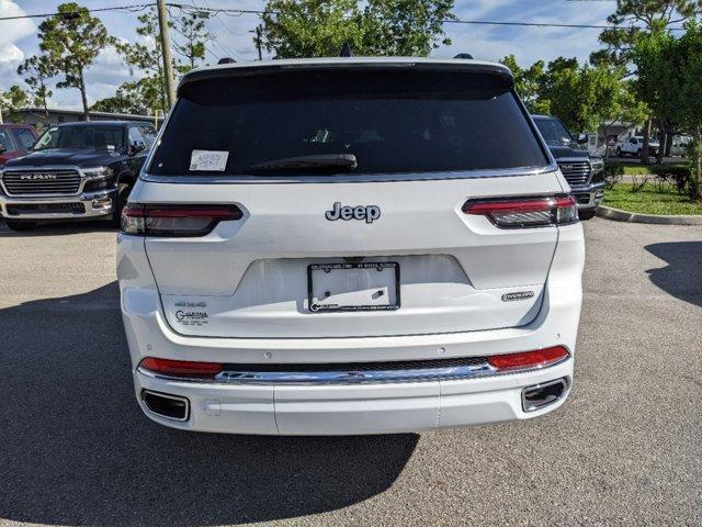 Thumbnail image of 2024 Jeep Grand Cherokee L at GaleanaChryslerJeepDodgeRam of Fort  Myers, FL