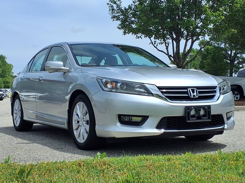 Thumbnail image of 2015 Honda Accord at Hyundai Of Hampton
