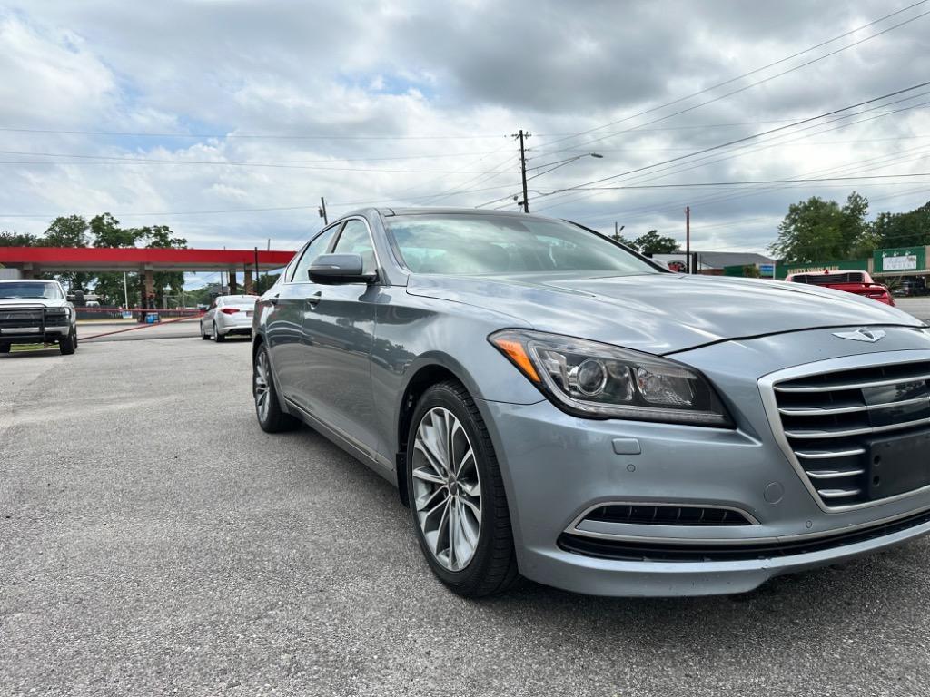 Thumbnail image of 2015 Hyundai Genesis at MPH Auto Group