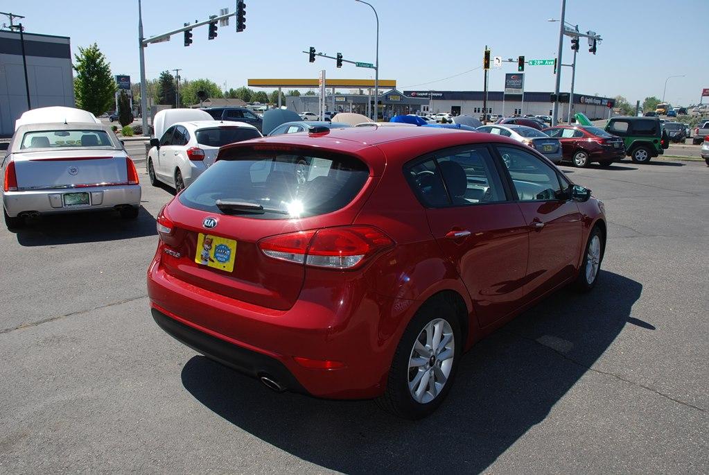 Thumbnail image of 2017 Kia Forte5 at BULLDOG MOTORS