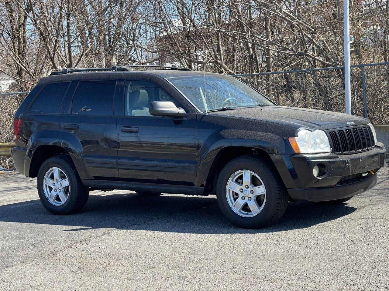 Thumbnail image of 2005 Jeep Grand Cherokee at Yazz Auto Sales