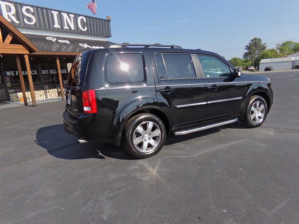 Thumbnail image of 2015 Honda Pilot at A & D MOTORS INC.