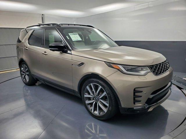 Thumbnail image of 2023 Land Rover Discovery at CarVision Mitsubishi - USED