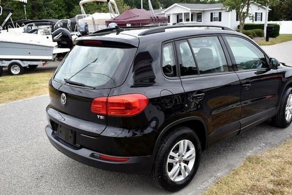 Thumbnail image of 2017 Volkswagen Tiguan at Five Star Toyota of Milledgeville