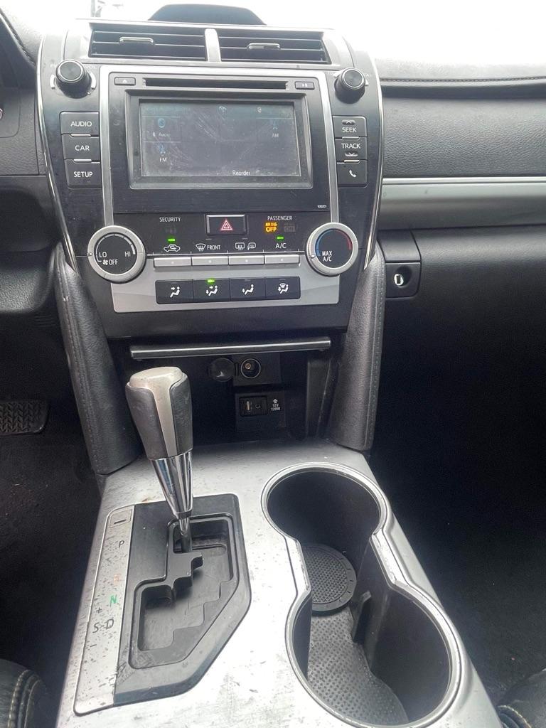 Thumbnail image of 2014 Toyota Camry at M&M Auto Sales 77