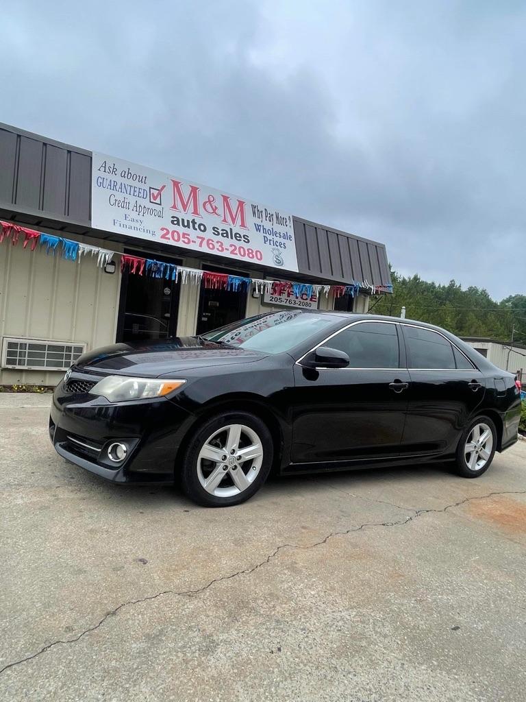 Thumbnail image of 2014 Toyota Camry at M&M Auto Sales 77