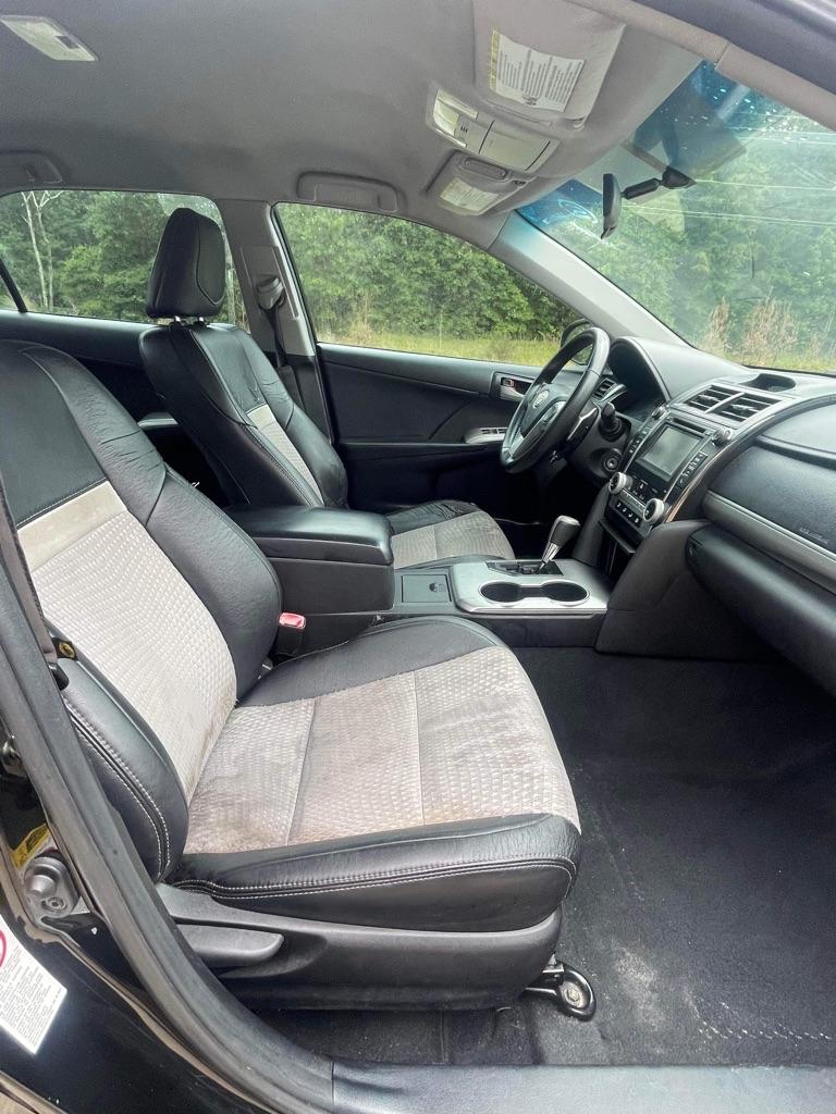 Thumbnail image of 2014 Toyota Camry at M&M Auto Sales 77