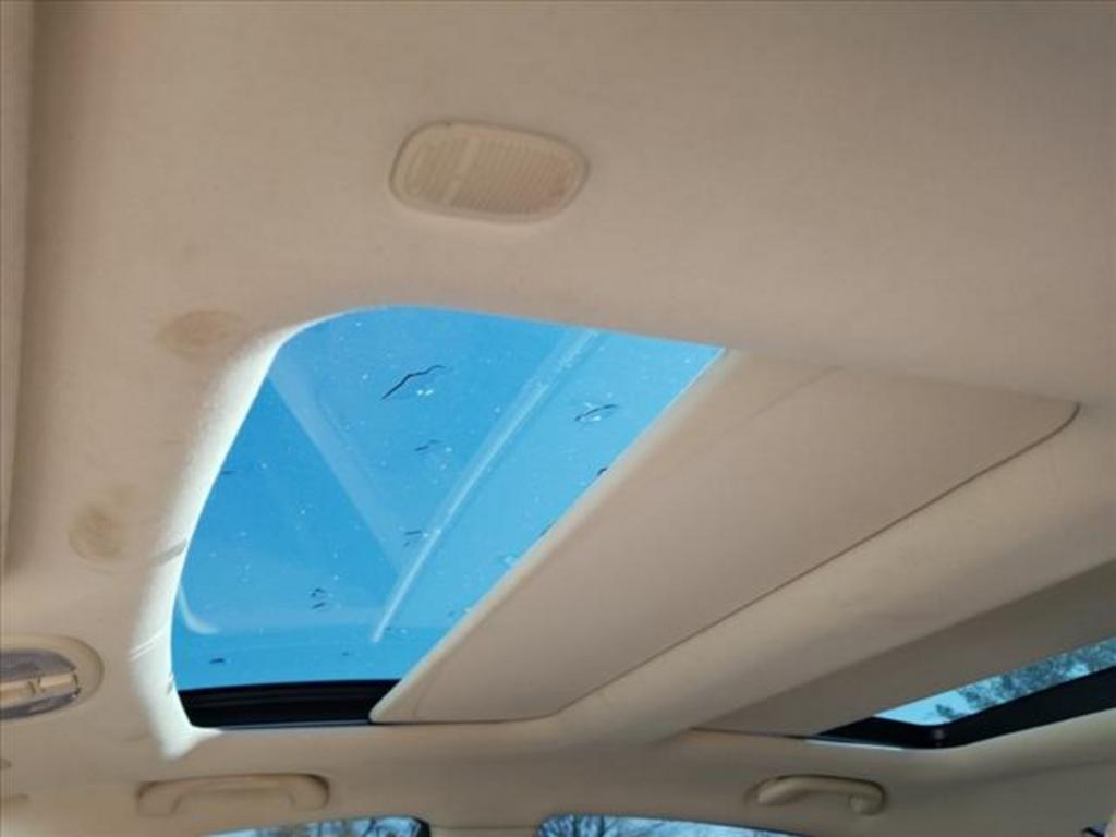 Thumbnail image of 2014 Kia Cadenza at Truck Town, INC
