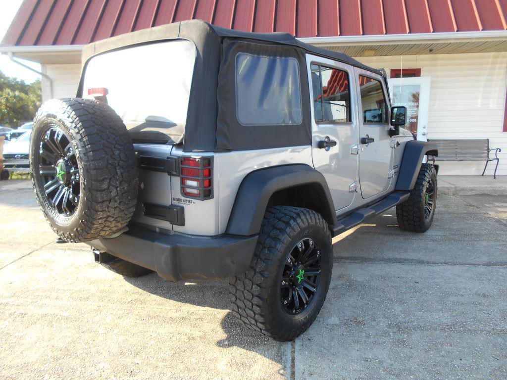 Thumbnail image of 2016 Jeep Wrangler Unlimited at Navarre Motors, Inc
