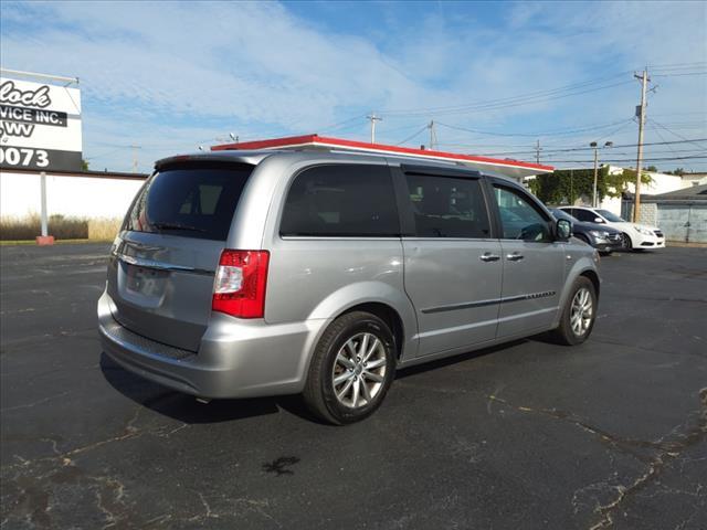 Thumbnail image of 2014 Chrysler Town and Country at Bill Spurlock Auto Sales & Service