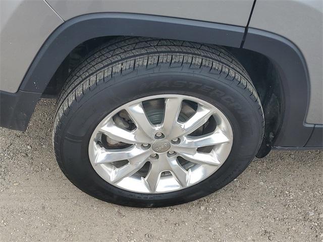 Thumbnail image of 2017 Jeep Cherokee at Volkswagen of Grand Blanc