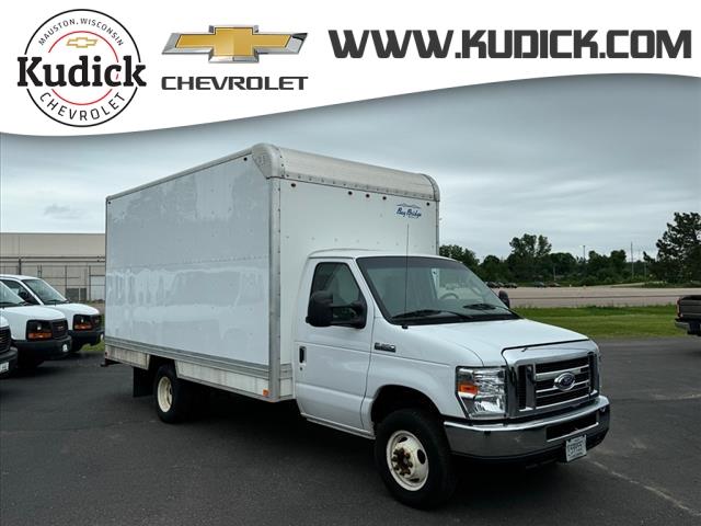 Image of 2018 Ford E-Series E-350 SD