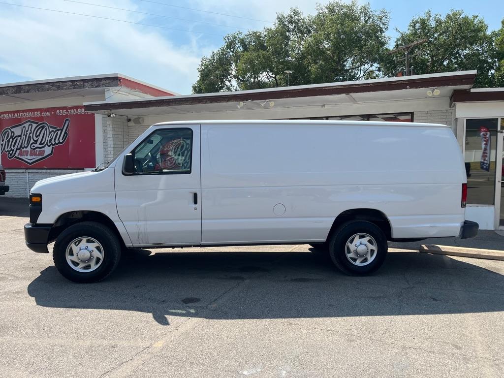 Thumbnail image of 2014 Ford E-Series at RIGHT DEAL AUTO SALES