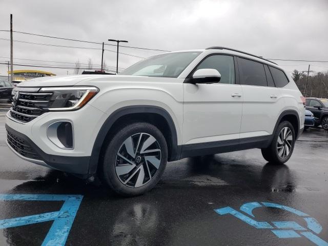 Thumbnail image of 2024 Volkswagen Atlas at Fox Automotive Group Inc. Toyota Volkswagen