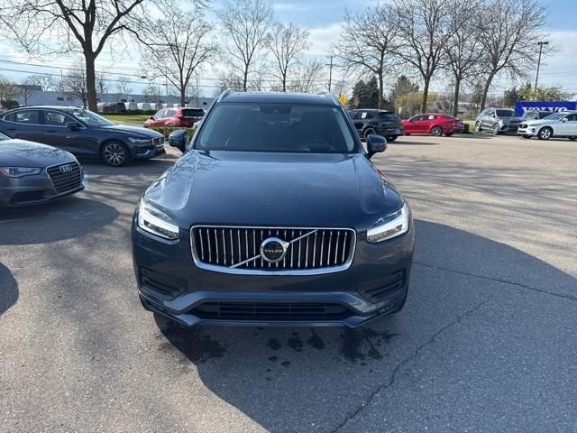 Thumbnail image of 2022 Volvo XC90 at LaFontaine Volvo Cars of Farmington Hills