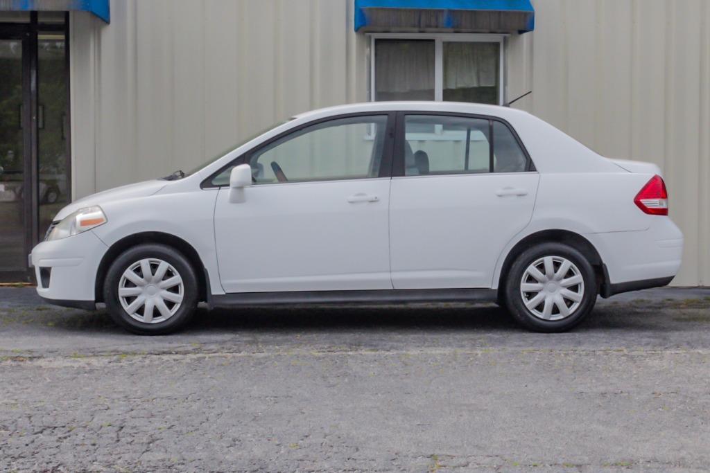 Thumbnail image of 2008 Nissan Versa at Superior Rental Car Sales