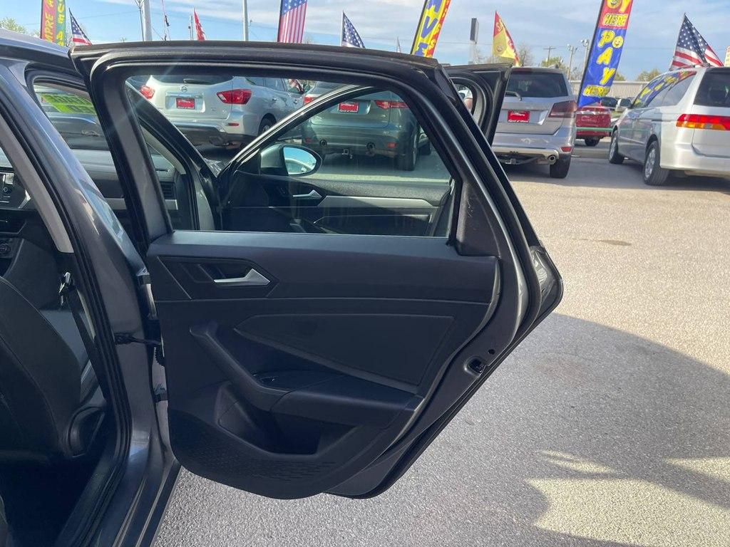 Thumbnail image of 2019 Volkswagen Jetta at LAND OF CARS