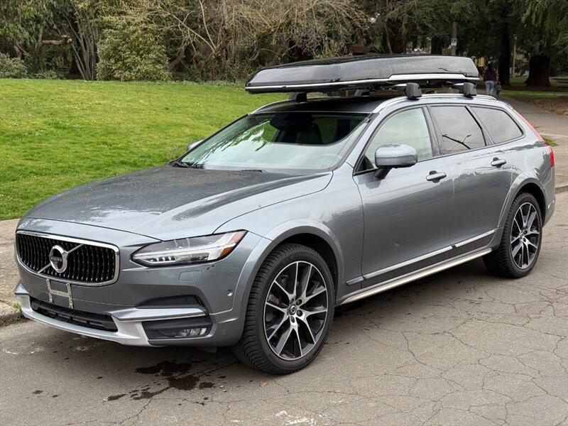 Thumbnail image of 2018 Volvo V90 Cross Country at Braida of PORTLAND, OR