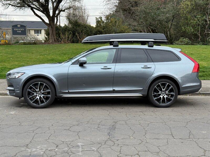 Thumbnail image of 2018 Volvo V90 Cross Country at Braida of PORTLAND, OR