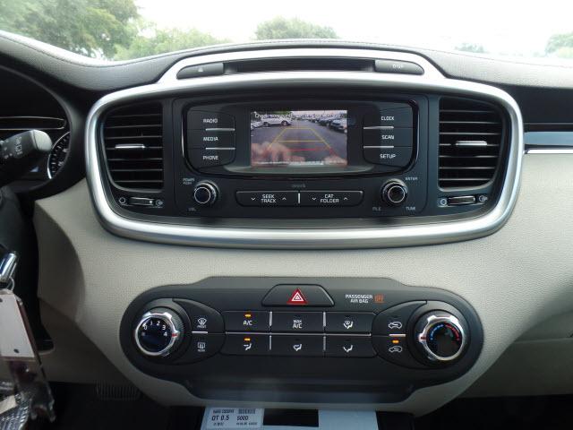 Thumbnail image of 2017 Kia Sorento at Napleton Northlake Kia
