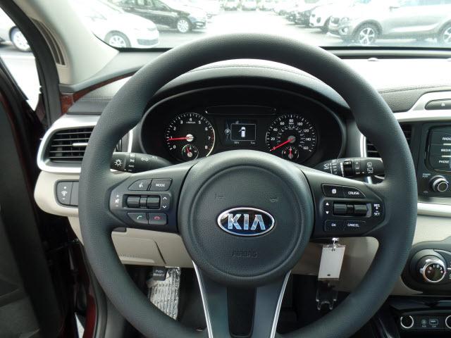 Thumbnail image of 2017 Kia Sorento at Napleton Northlake Kia