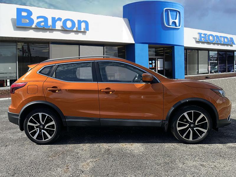 Thumbnail image of 2017 Nissan Rogue Sport at Baron Honda