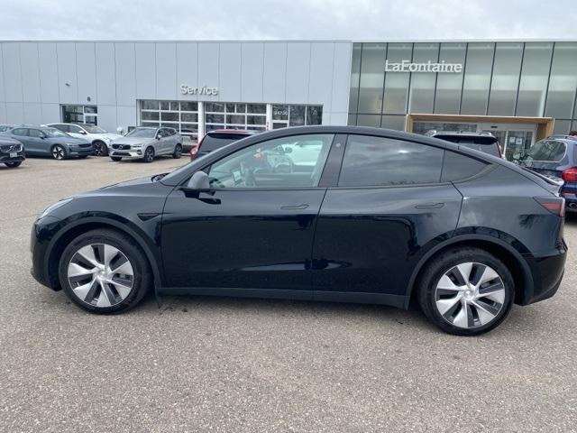 Thumbnail image of 2023 Tesla Model Y at LaFontaine Volvo Cars of Farmington Hills