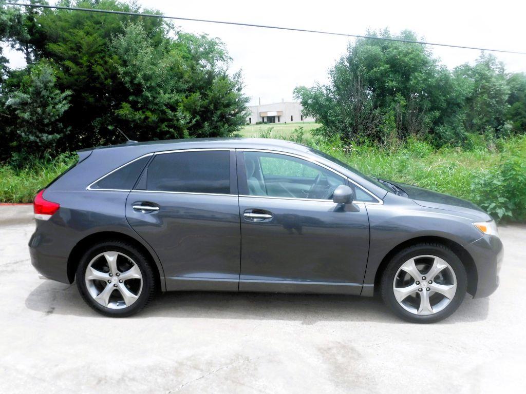 Thumbnail image of 2011 Toyota Venza at AUTO PARADISE OF TEXAS