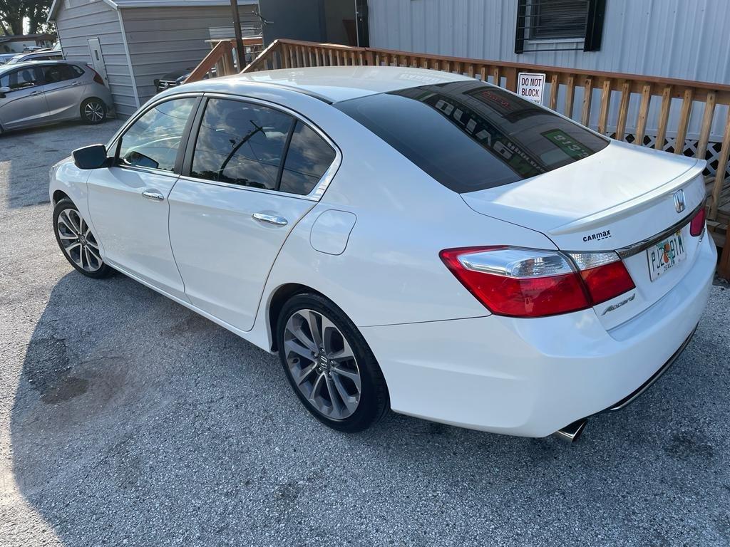 Thumbnail image of 2014 Honda Accord at Drive Now FL