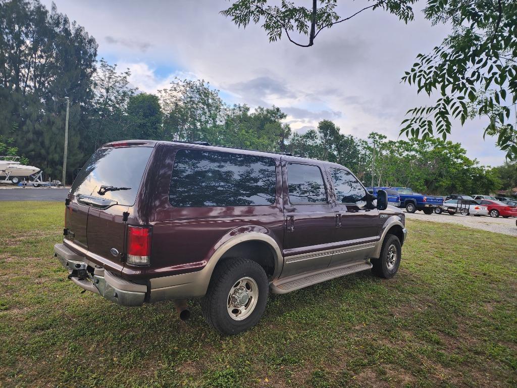 Thumbnail image of 2001 Ford Excursion at Droid Autos Company