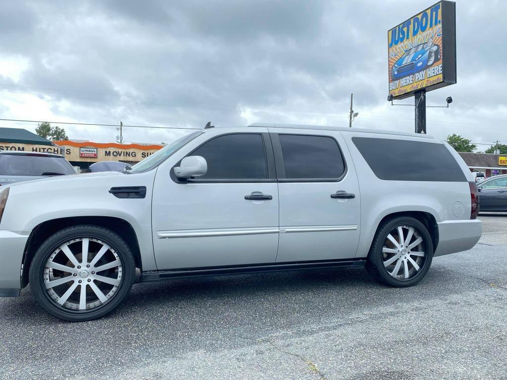 Thumbnail image of 2010 Cadillac Escalade ESV at Just Do It Automotive