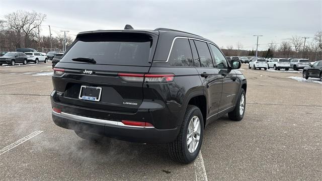 Thumbnail image of 2025 Jeep Grand Cherokee at Golling Chrysler Dodge Jeep Ram