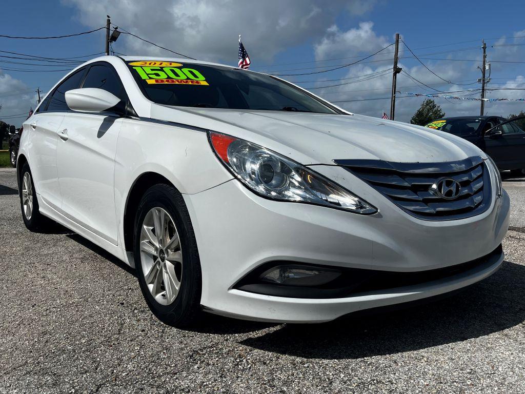 Thumbnail image of 2013 Hyundai SONATA at SPEEDY AUTO SALES