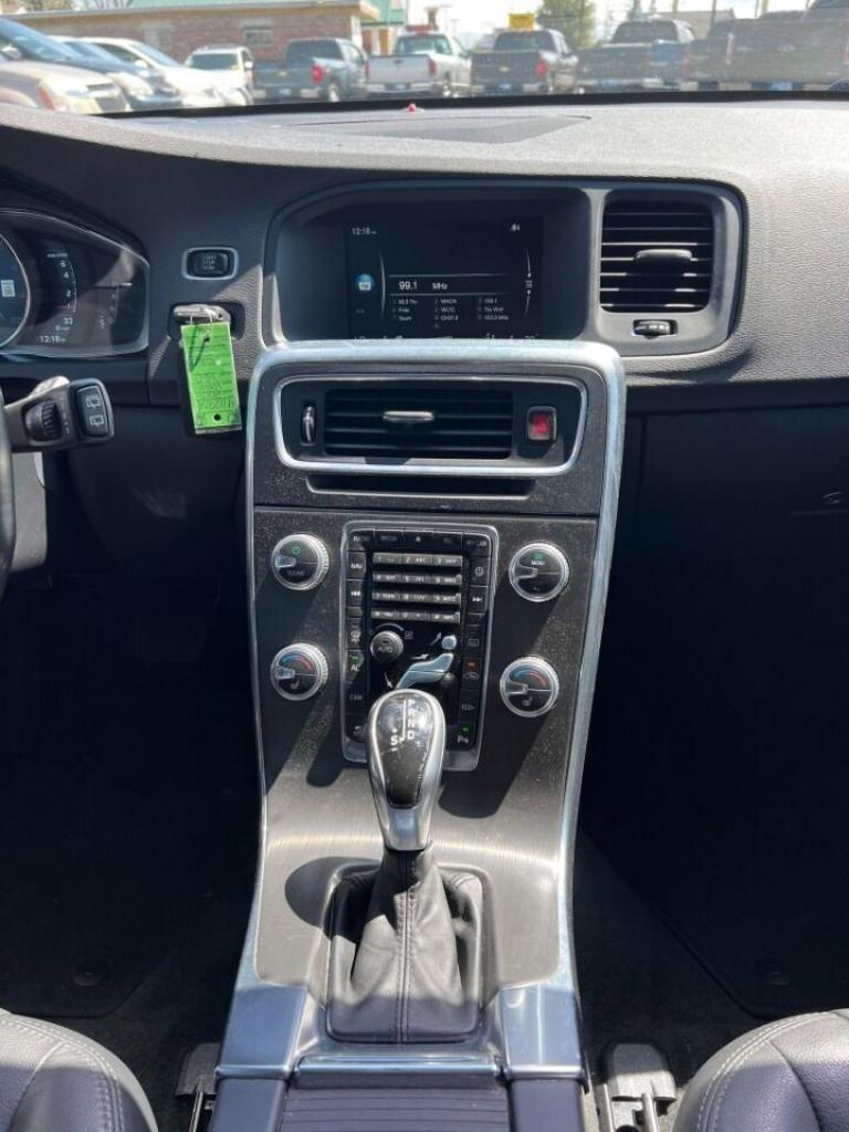 Thumbnail image of 2015 Volvo V60 at Just Do It Automotive