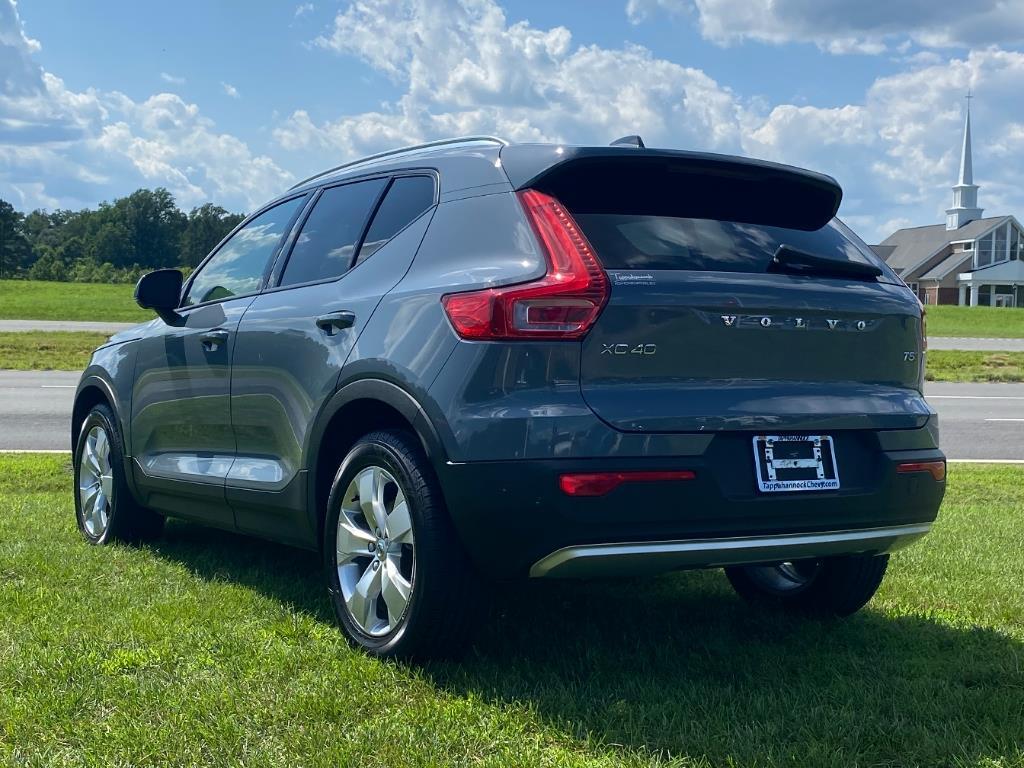 Thumbnail image of 2021 Volvo XC40 at Tappahannock Chevrolet