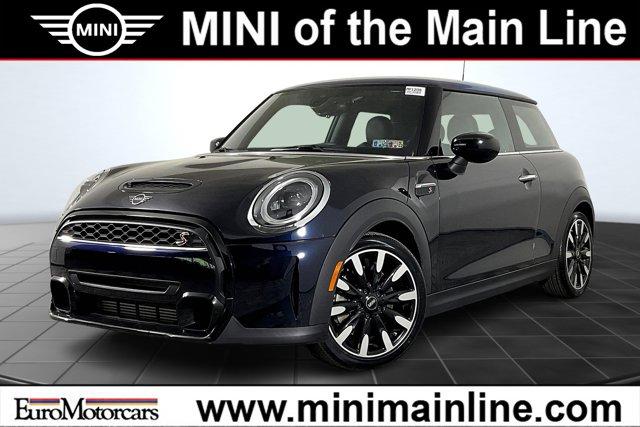Thumbnail image of 2022 MINI Hardtop 2 Door at MiniOfTheMainline of Bala Cynwyd, PA