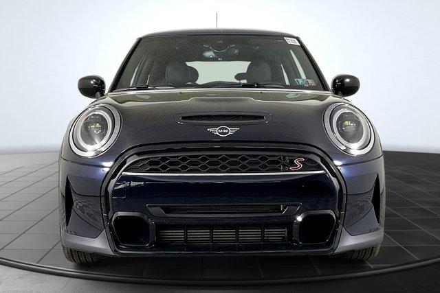 Thumbnail image of 2022 MINI Hardtop 2 Door at MiniOfTheMainline of Bala Cynwyd, PA