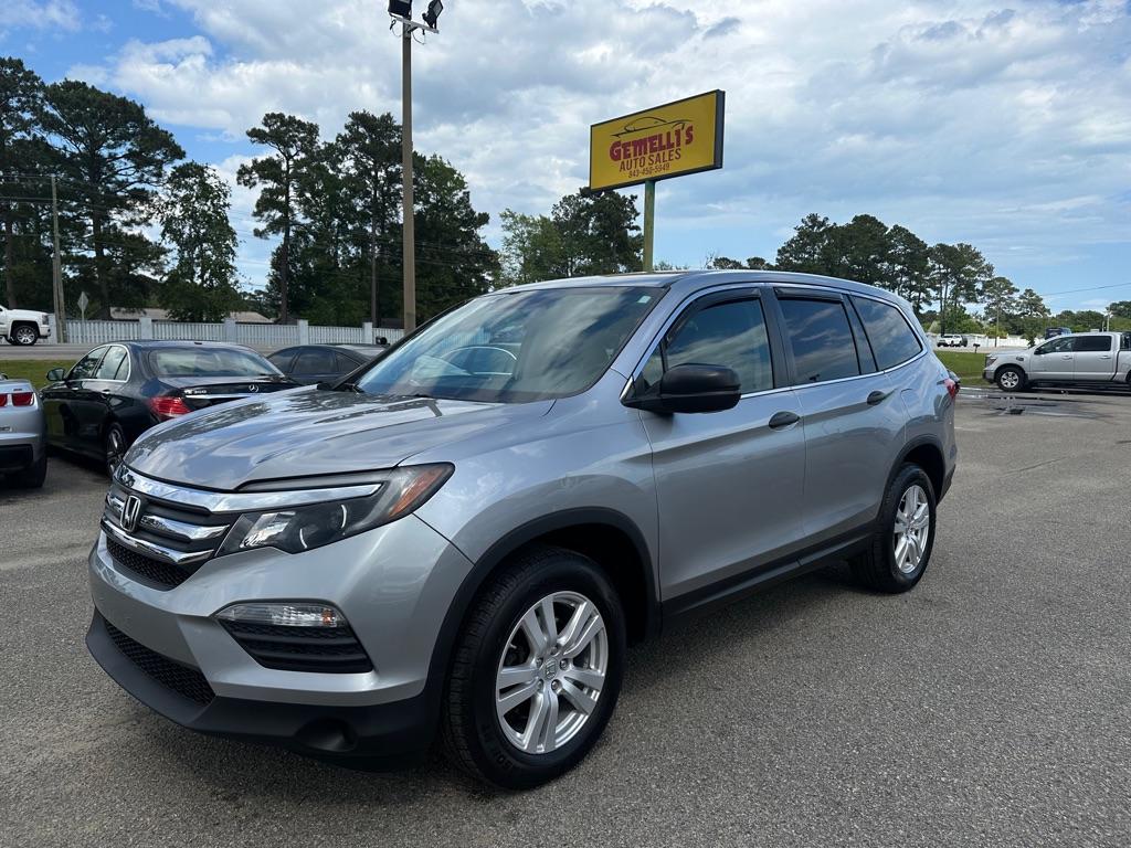Thumbnail image of 2017 Honda Pilot at GEMELLI'S AUTO SALES