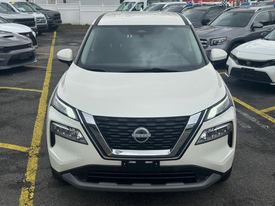 Thumbnail image of 2023 Nissan Rogue at Champion Used Auto Sales