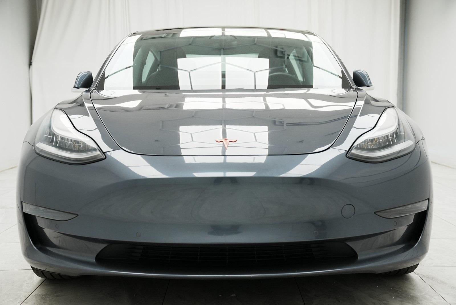 Thumbnail image of 2020 Tesla Model 3 at Bell Mitsubishi