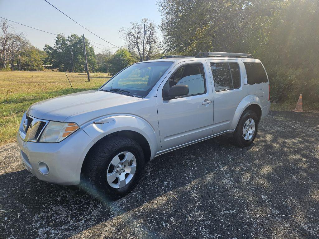 Thumbnail image of 2012 Nissan Pathfinder at THRIFTY WHEELS