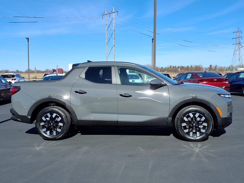 Thumbnail image of 2025 Hyundai SANTA CRUZ at Bob Brady Auto Mall