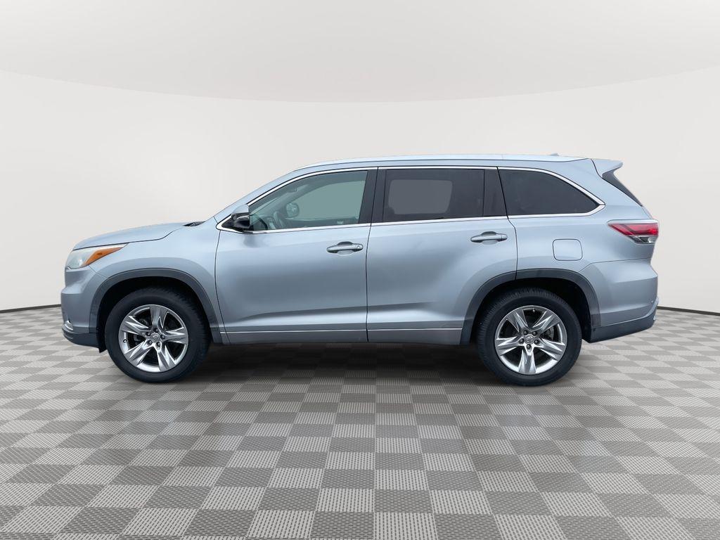 Thumbnail image of 2014 Toyota Highlander at Empire Toyota of Huntington