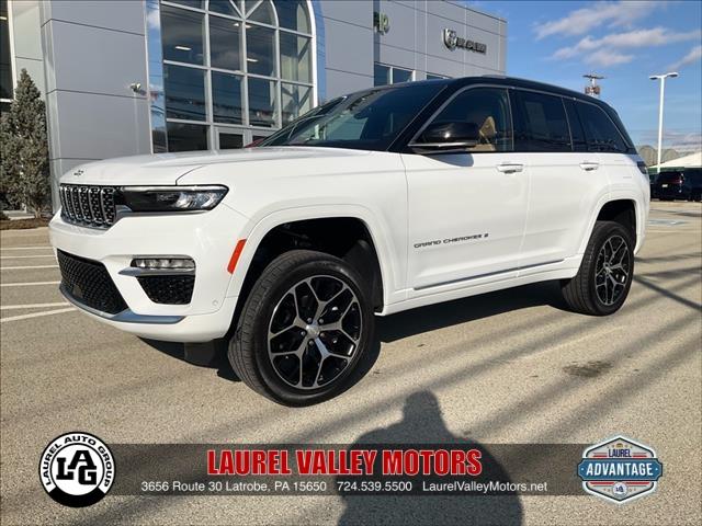 Thumbnail image of 2023 Jeep Grand Cherokee at Laurel Valley Motors