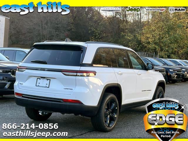 Thumbnail image of 2025 Jeep Grand Cherokee at East Hills Chrysler Jeep Dodge